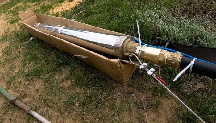Покупка промышленного глубоководного насоса для скважины сопряжена с детальным подходом к выбору модели устройство глубинного насоса для скважины