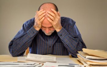 долги по кредитам