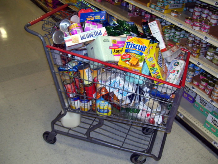 уловки супермаркетов в новогодние праздники