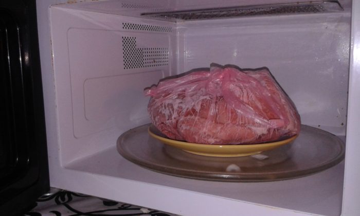 мясо нужно разморозить