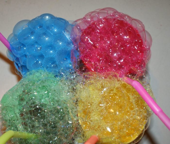 Рецепты цветных мыльных пузырей